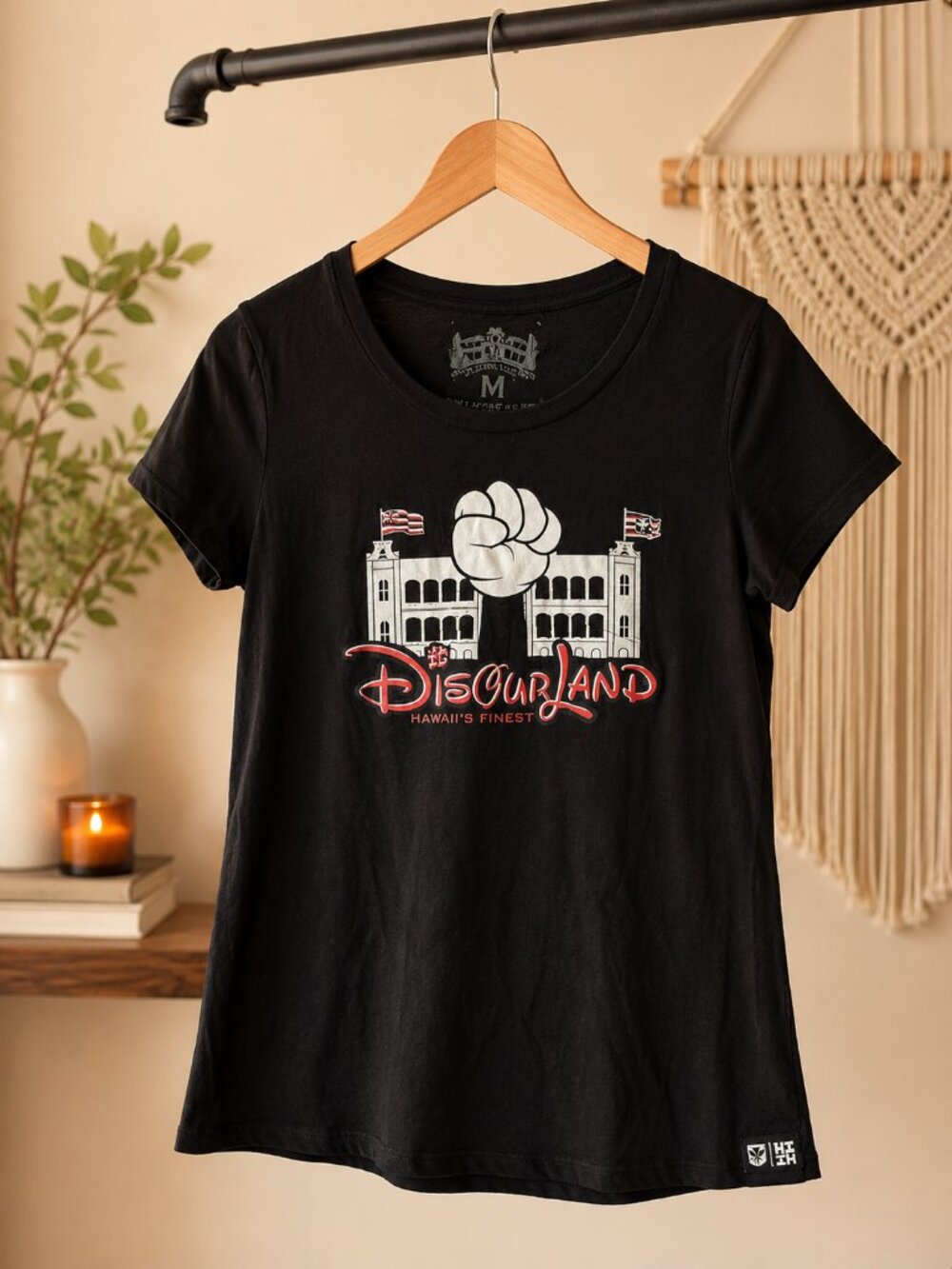 HI FINEST women’s Disney fandom top EUC